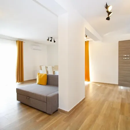 Prázdninový dům Mit Privatpool Fuer 6 Personen Ca 107 Qm In Medulin, Istrien Suedkueste Von Istrien Medulin